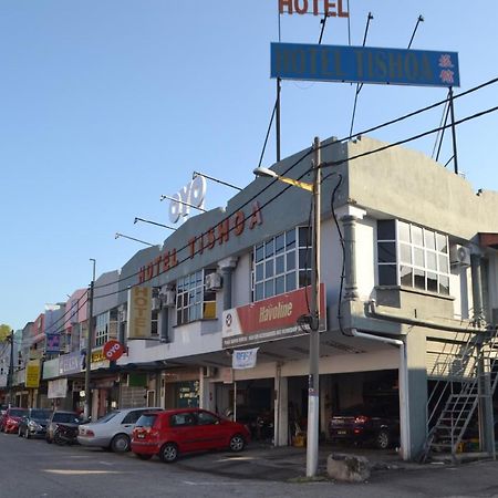 Oyo 89737 Hotel Tishoa Kampong Batu Tiga Eksteriør billede