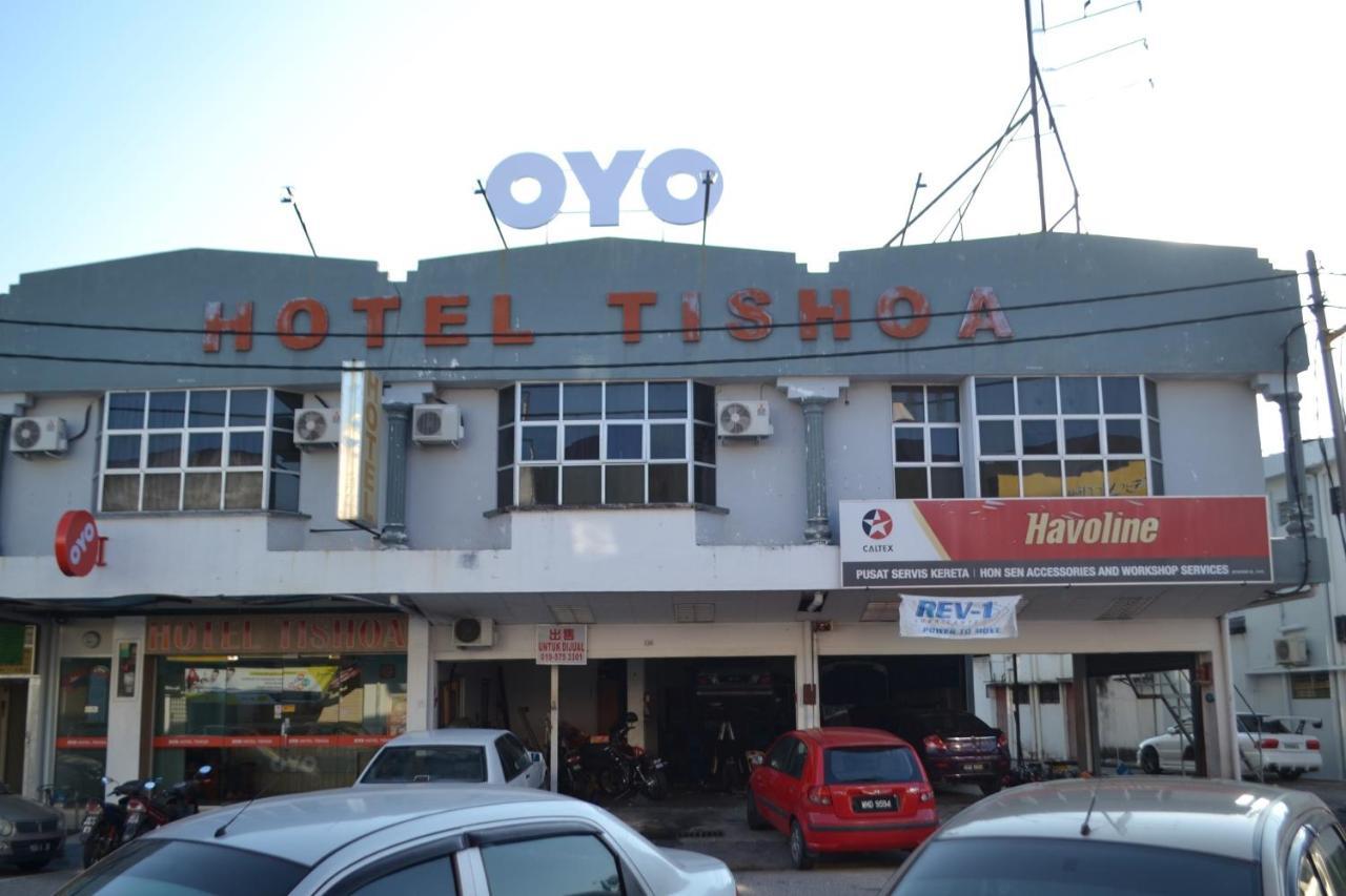 Oyo 89737 Hotel Tishoa Kampong Batu Tiga Eksteriør billede